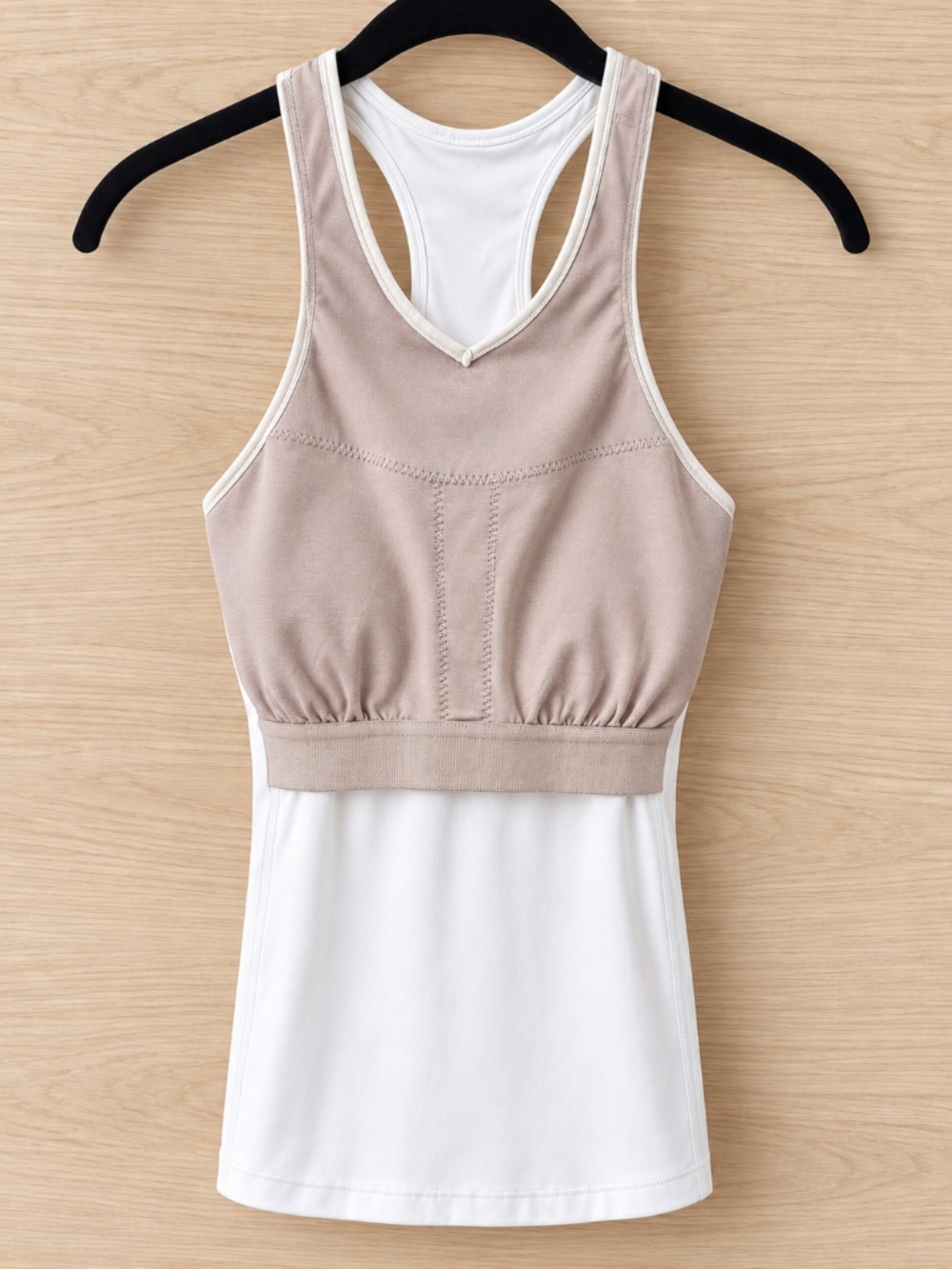 Lululemon Waist-Length V-Neck Tennis Tank Top White Medium Support B/C Cup - Picture 4 of 6